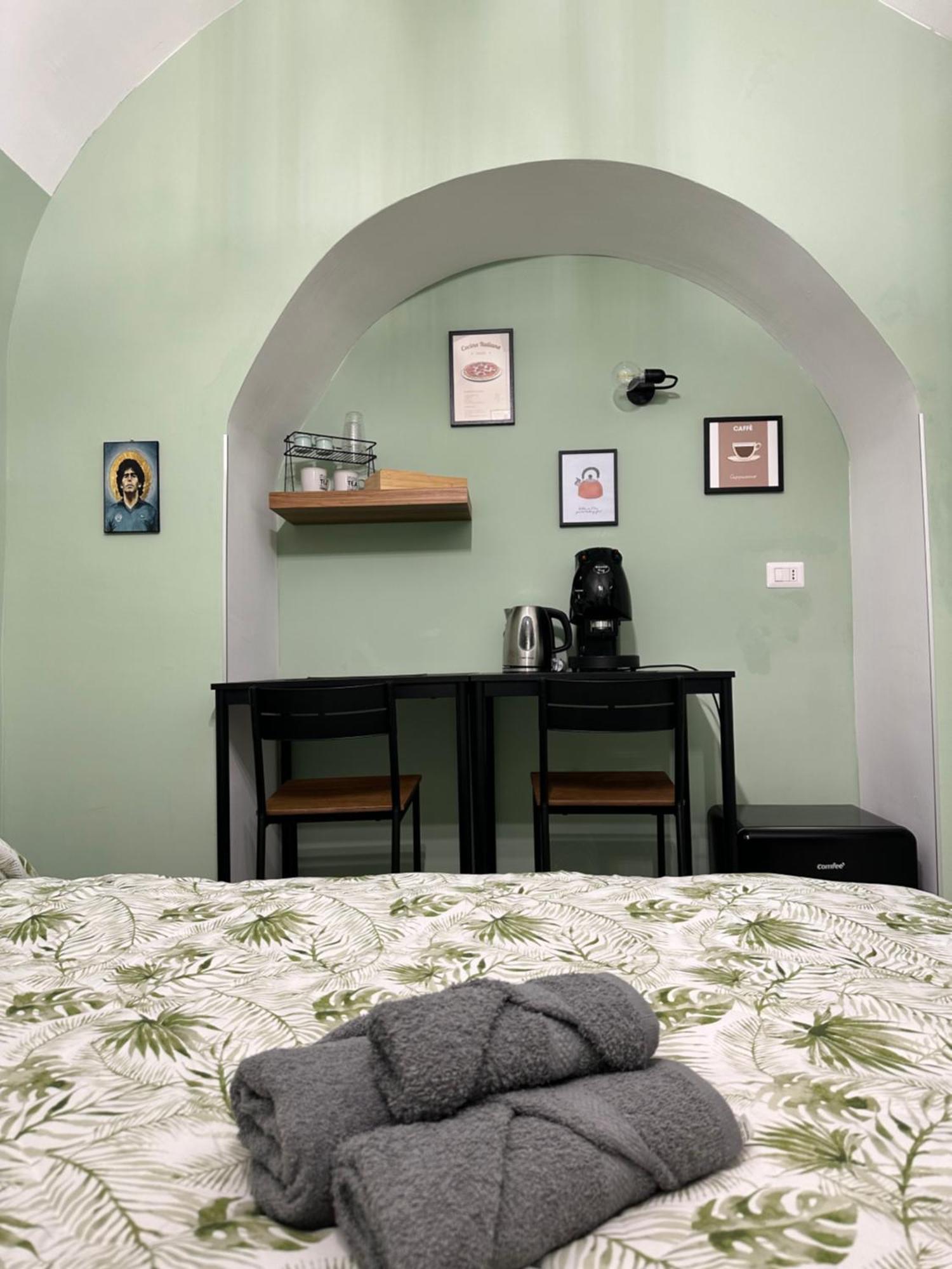 Bed and Breakfast Casa Carmeli Neapel Exterior foto